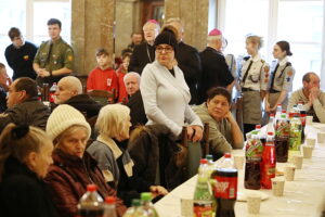 24.12.2024. Kielce. Wigilia dla samotnych, ubogich i bezdomnych / Fot. Wiktor Taszłow - Radio Kielce