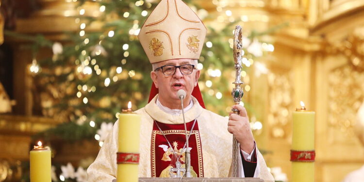 Bp Jan Piotrowski: To święta ludzkiej godności