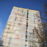 03.12.2024. Kielce. Mural przedstawiający postać Bronisława Opałko na budynku przy ulicy Fryderyka Chopina 17 na osiedlu KSM / Fot. Wiktor Taszłow - Radio Kielce