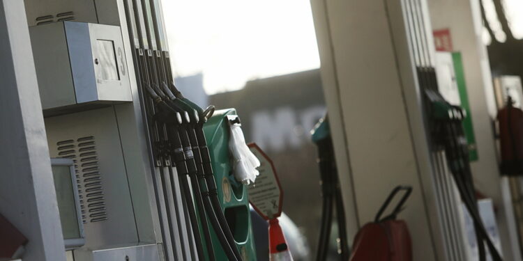 paliwa, stacja paliw / Fot. Wiktor Taszłow - Radio Kielce