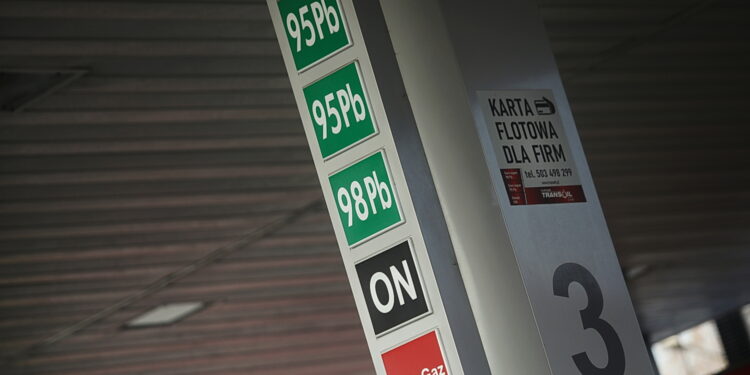 Paliwa nie zabraknie, ale trudno przewidzieć, jak wzrosną ceny