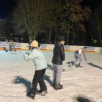 20.12.2024. Sandomierz. Sztuczne lodowisko / Fot. Grażyna Szlęzak - Radio Kielce