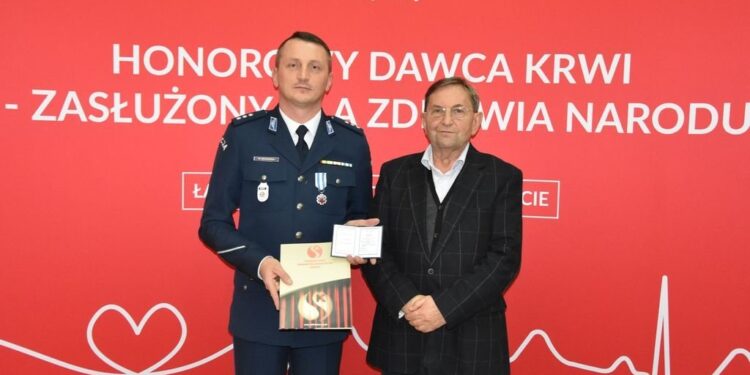 Policja wyróżniona za promowanie krwiodawstwa