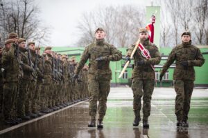 15.12.2014. Kielce. Przysięga w Świętokrzyskiej Brygadzie Obrony Terytorialnej. / Fot. ŚBOT