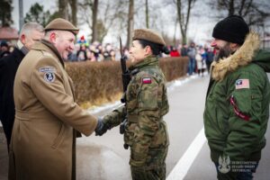 15.12.2014. Kielce. Przysięga w Świętokrzyskiej Brygadzie Obrony Terytorialnej. / Fot. ŚBOT