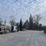 18.12.2024. Końskie. Przygotowania do jarmarku / Fot. Magdalena Galas-Klusek - Radio Kielce