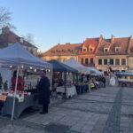 13.12.2024. Sandomierz. Kiermasz mikołajkowo-świąteczny. / Fot. Grażyna Szlęzak - Radio Kielce
