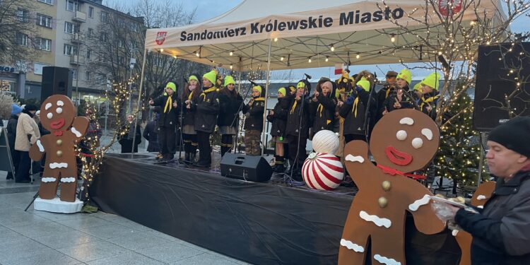 20.12.2024 Sandomierz. Miejska wigilia / Fot. Grażyna Szlęzak - Radio Kielce