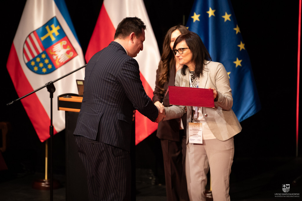 Ranking Gmin Regionu Świętokrzyskiego 2024. Które najlepsze? 2 Wyróżniono rozwijające się gminy regionu świętokrzyskiego / Fot. Urząd Marszałkowski