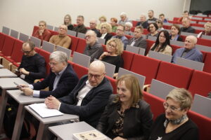 12.12.2024. Kielce. Bilbioteka UJK. Promocja książki profesora Adama Massalskiego - "Uczone gawędy o uczonych" / Fot. Jarosław Kubalski - Radio Kielce