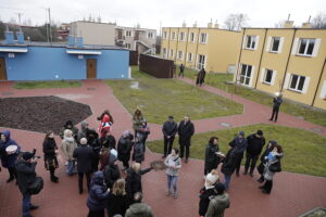 Nowe Jeziorany ukończone. Mieszkania od miasta otrzymały kolejne osoby - Radio Kielce