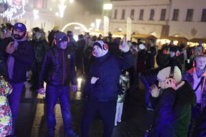 Silent Disco na Rynku zgromadziło prawdziwe tłumy - Radio Kielce