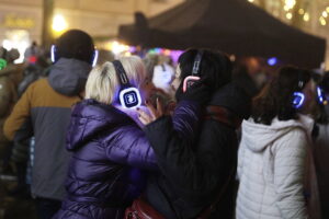 Silent Disco na Rynku zgromadziło prawdziwe tłumy - Radio Kielce