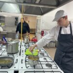 04.12.2024. Sandomierz. Zespół Szkół Gastronomicznych i Hotelarskich w Sandomierzu. Międzyszkolny konkurs kulinarny pn. „Bakalie cudowny składnik potraw świątecznych” / Fot. Grażyna Szlęzak – Radio Kielce