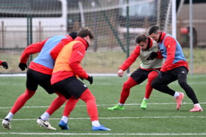 03.01.2025. Nowiny. Trening piłkarzy Korony Kielce. / Fot. Piotr Polak - PAP