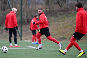 03.01.2025. Nowiny. Trening piłkarzy Korony Kielce. / Fot. Piotr Polak - PAP