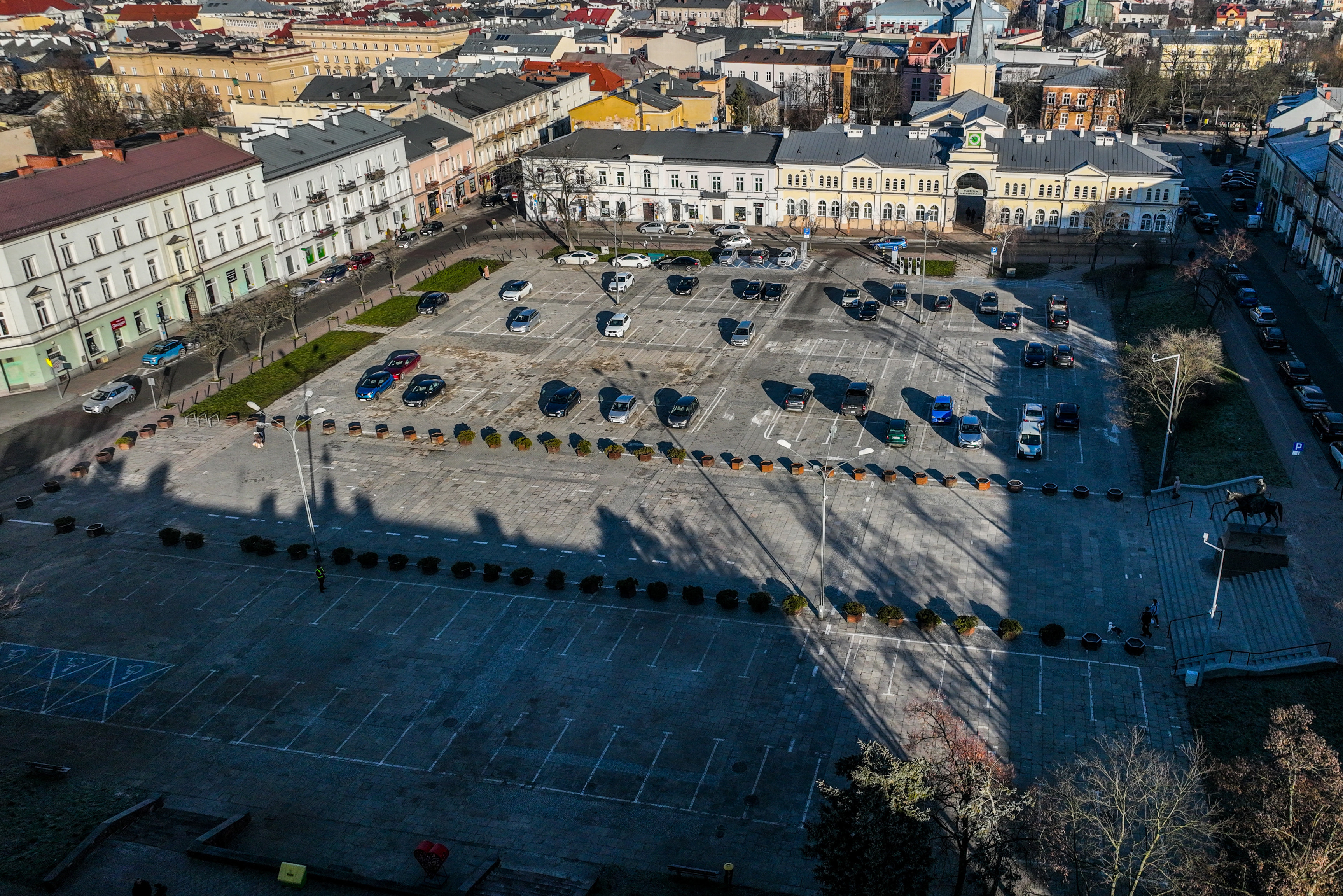 Plac Wolności czekają zmiany. Parking zostanie zlikwidowany