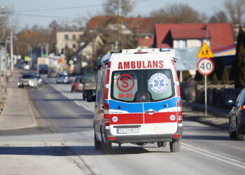 karetka, ambulans, pogotowie ratunkowe, wypadek / Fot. Wiktor Taszłow - Radio Kielce