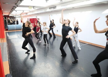 30.01.2025. Kielce. Kielecki Teatr Tańca. Zajęcia taneczne / Fot. Wiktor Taszłow - Radio Kielce