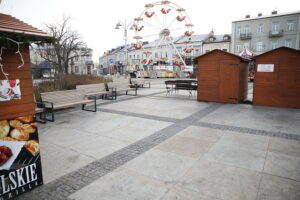 01.01.2025 Kielce. Rynek po zabawie sylwestrowej / Fot. Wiktor Taszłow - Radio Kielce