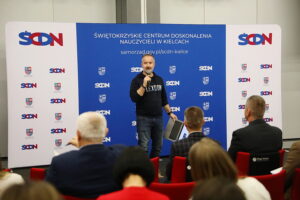 09.01.2025. Kielce. Targi Kielce. Konferencja „Bądź bezpieczny z AI!” / Fot. Wiktor Taszłow – Radio Kielce