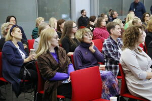 09.01.2025. Kielce. Targi Kielce. Konferencja „Bądź bezpieczny z AI!” / Fot. Wiktor Taszłow – Radio Kielce