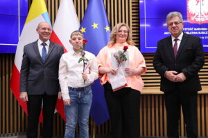 09.01.2025. Kielce. Uroczystość wręczenia aktów obywatelstwa polskiego / Fot. Wiktor Taszłow - Radio Kielce