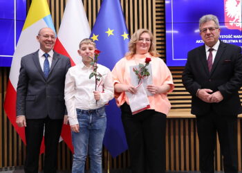 09.01.2025. Kielce. Uroczystość wręczenia aktów obywatelstwa polskiego / Fot. Wiktor Taszłow - Radio Kielce