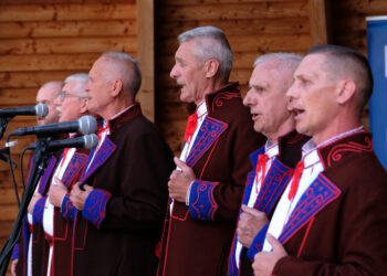 RYM SIĘ NIESIE PO POLU PO LESIE. „Jak chłop zbieroł betki ” [POSŁUCHAJ] - Radio Kielce