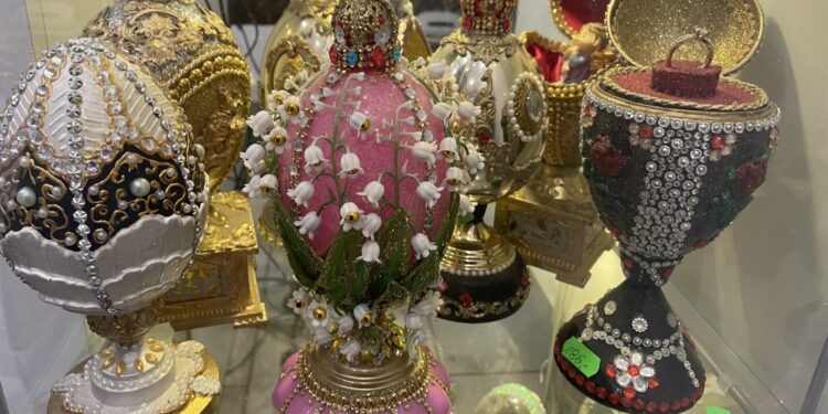 Niezwykłe jaja Fabergé wychodzą spod ręki sandomierzanina