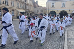 01.01.2025. Sandomierz. Noworoczny trening karate. / Fot. / Grażyna Szlęzak - Radio Kielce