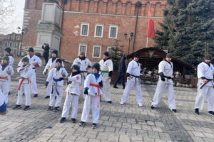 01.01.2025. Sandomierz. Noworoczny trening karate. / Fot. / Grażyna Szlęzak - Radio Kielce