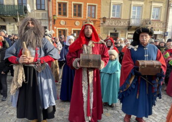 Trzej Królowie wyruszą na sandomierskie ulice - Radio Kielce 06.01.2025. Sandomierz. Święto Trzech Króli. / Fot. Grażyna Szlęzak - Radio Kielce