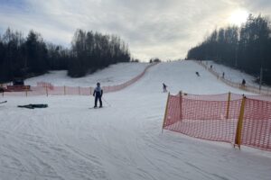 25.01.2025. Konary. Stok narciarski / Fot. Grażyna Szlęzak - Radio Kielce