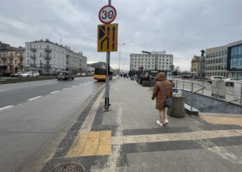 Ważna droga zostanie zwężona. Powodem budowa windy