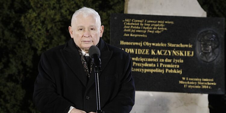 16.01.2025 Starachowice. Msza w intencji Jadwigi Kaczyńskiej z udziałem Jarosława Kaczyńskiego / Fot. Jarosława Kubalski – Radio Kielce