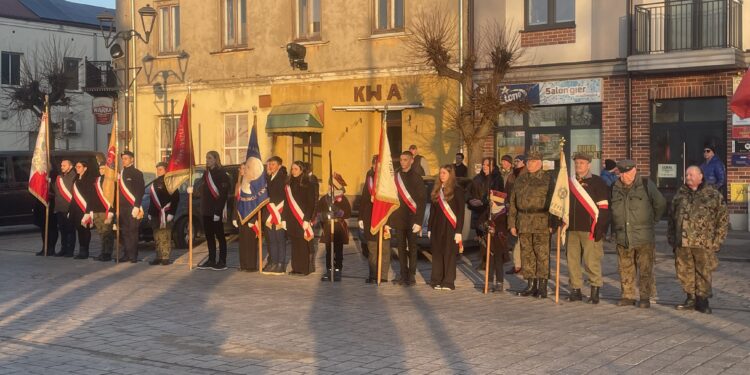 17.01.2025 Szydłowiec. Początek Centralnych Obchodów 162. Rocznicy Wybuchu Powstania Styczniowego. / Fot. Anna Głąb - Radio Kielce