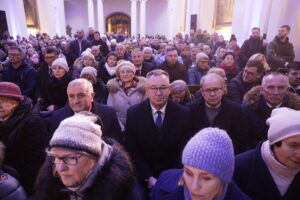 Święty Krzyż. Koncert charytatywny - Radio Kielce