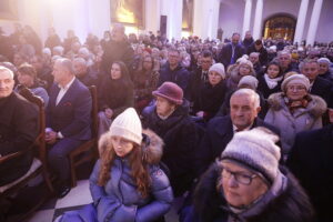 Święty Krzyż. Koncert charytatywny - Radio Kielce