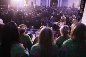 Święty Krzyż. Koncert charytatywny - Radio Kielce