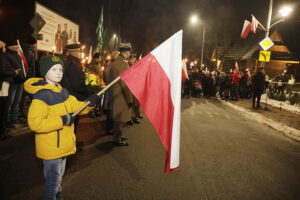 Hołd powstańcom styczniowym na kieleckim Białogonie - Radio Kielce