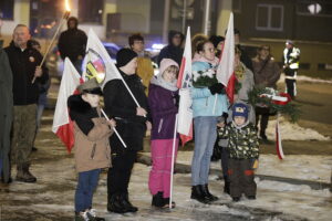 Hołd powstańcom styczniowym na kieleckim Białogonie - Radio Kielce