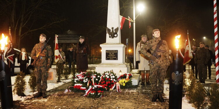 19.01.2025 Kielce. Białogon. Obchody 162. rocznicy wybuchu Powstania Styczniowego / Fot. Jarosław Kubalski - Radio Kielce