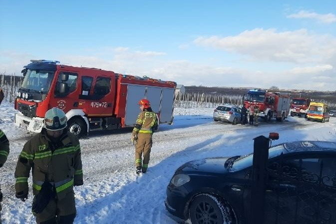 Tragedia w Nasławicach. Nie żyje mężczyzna, drugi zabrany do szpitala - Radio Kielce