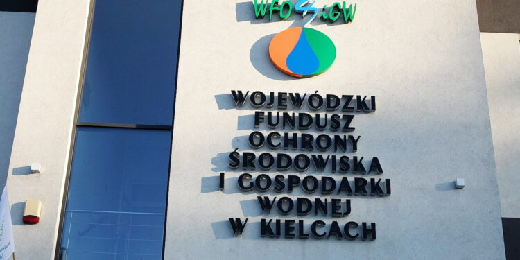 Kielce. Wojewódzki Fundusz Ochrony Środowiska i Gospodarki Wodnej. WFOŚiGW / Fot. Jarosław Kubalski - Radio Kielce