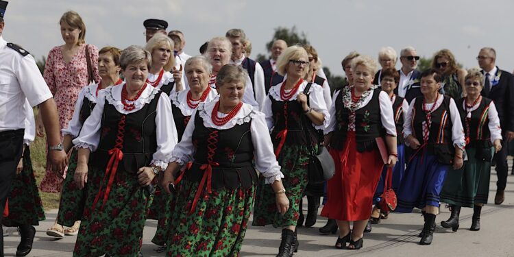 28.08.2022. Górno. Dożynki powiatu kieleckiego i gminy Górno. / Fot. Jarosław Kubalski - Radio Kielce.