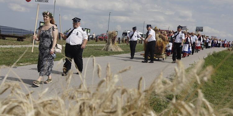 28.08.2022. Górno. Dożynki powiatu kieleckiego i gminy Górno. / Fot. Jarosław Kubalski - Radio Kielce.