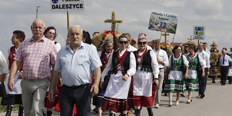 28.08.2022. Górno. Dożynki powiatu kieleckiego i gminy Górno. / Fot. Jarosław Kubalski - Radio Kielce.