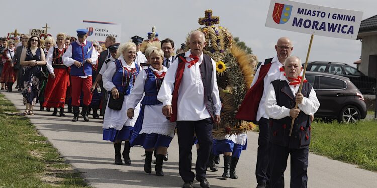 28.08.2022. Górno. Dożynki powiatu kieleckiego i gminy Górno. / Fot. Jarosław Kubalski - Radio Kielce.