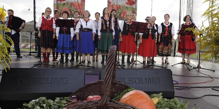 28.08.2022. Górno. Dożynki powiatu kieleckiego i gminy Górno. / Fot. Jarosław Kubalski - Radio Kielce.